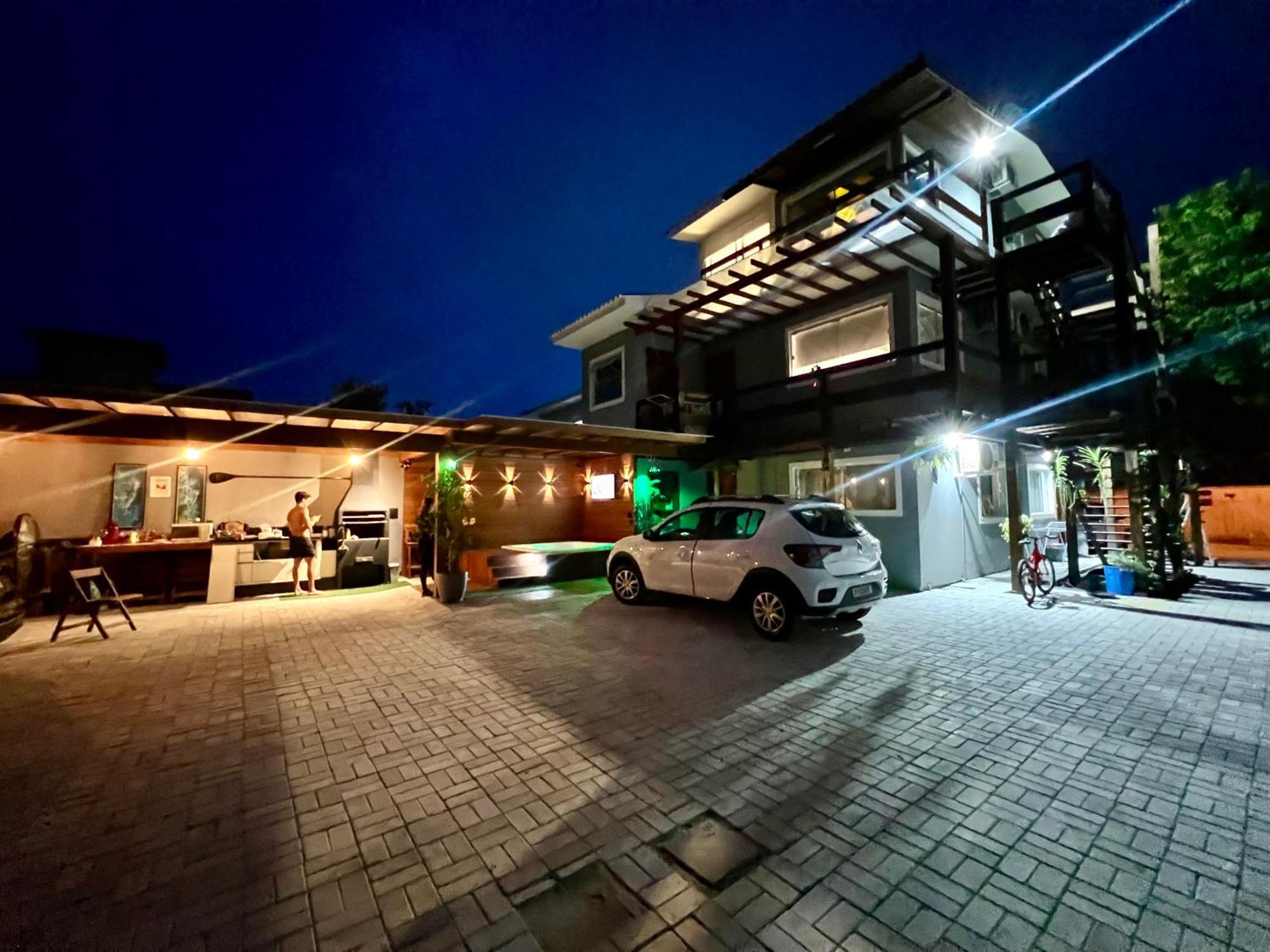Deluxe Studio