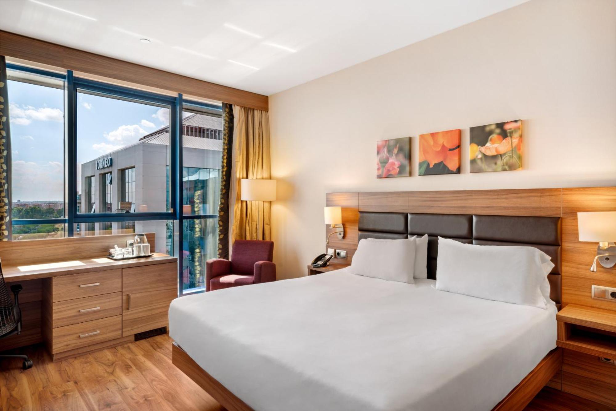 Kamer met Queensize Bed - Geschikt voor Gasten met een Lichamelijke Beperking