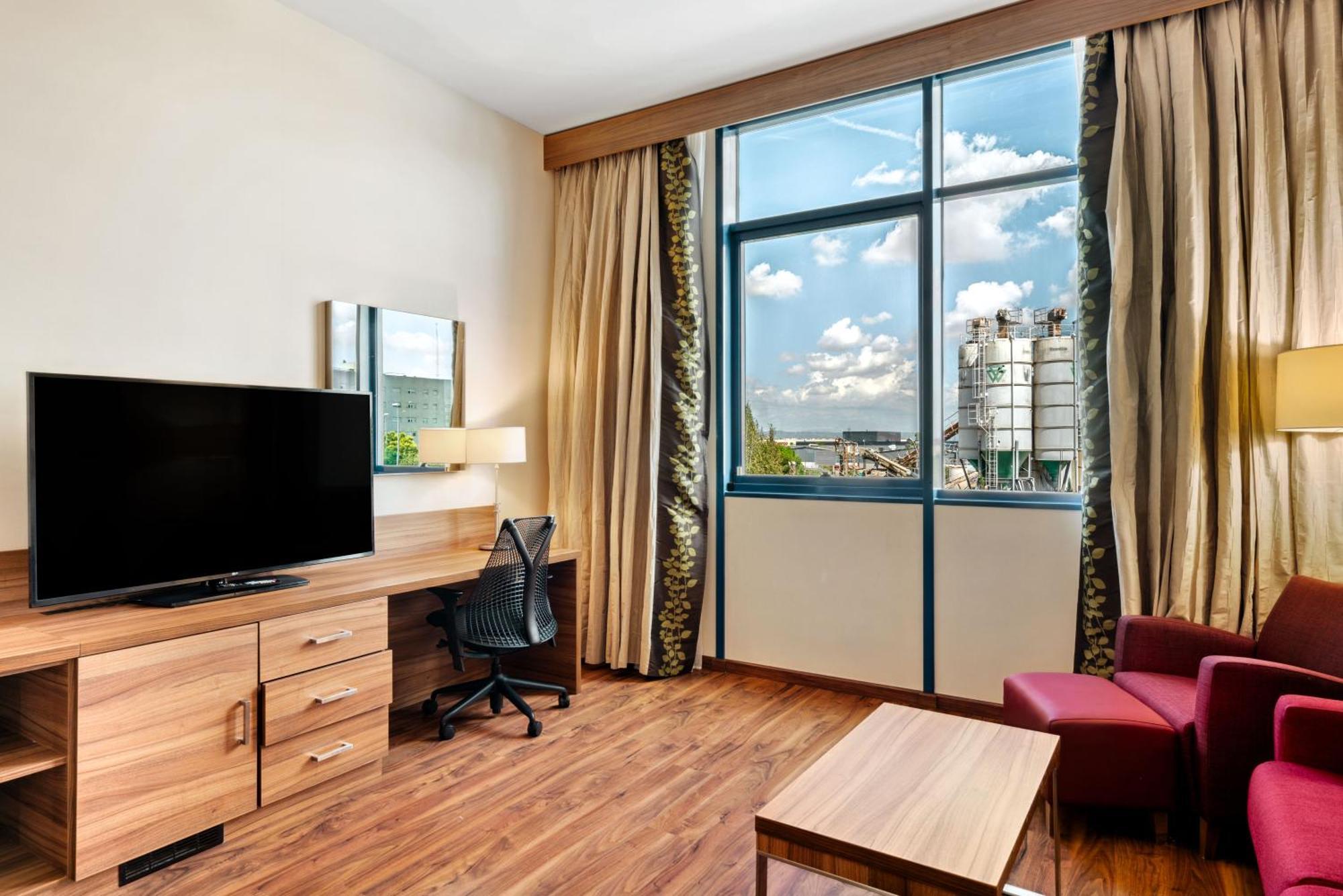 Suite met 1 Slaapkamer met Kingsize Bed