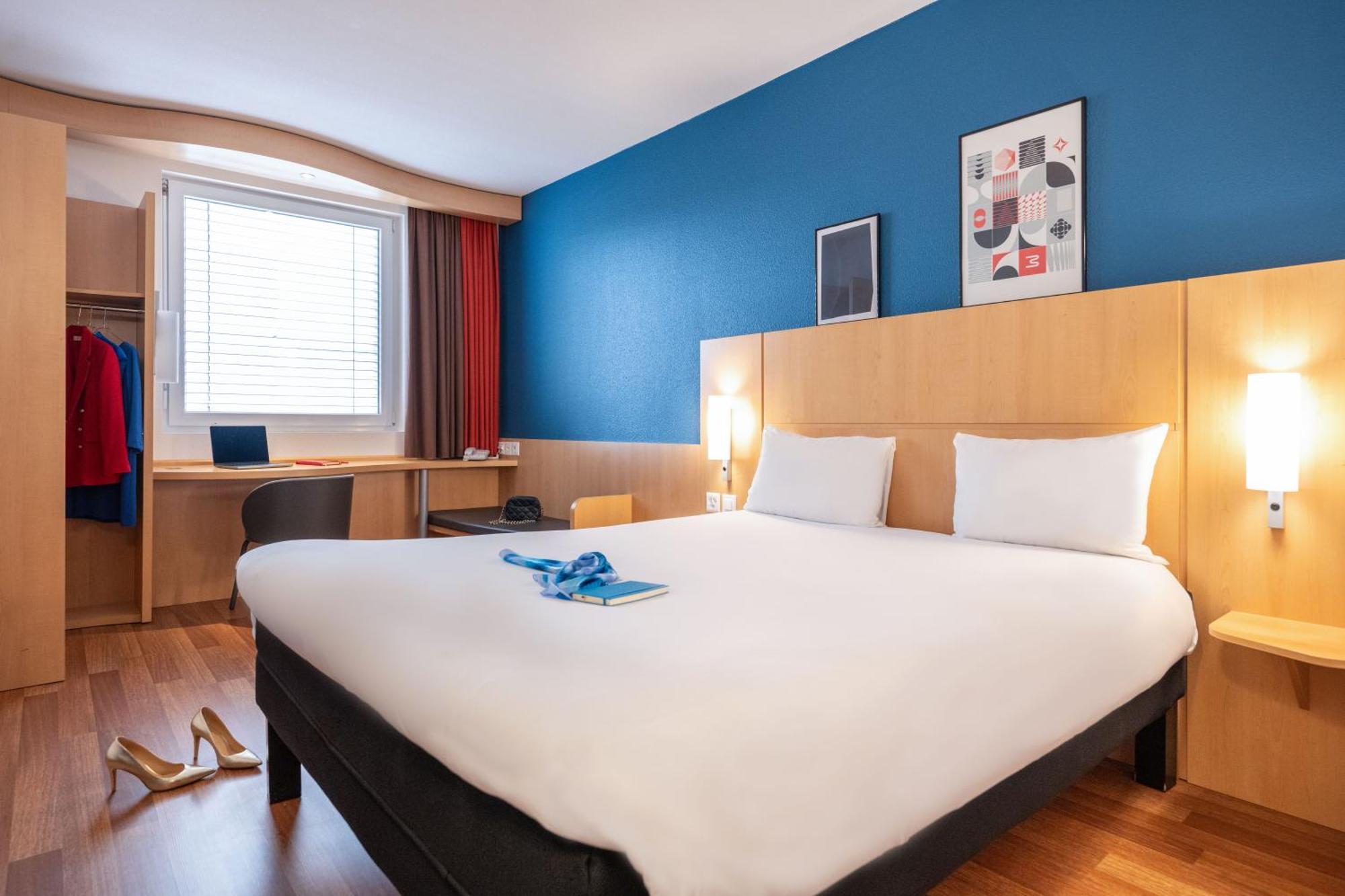Standard Room 1 Double Bed