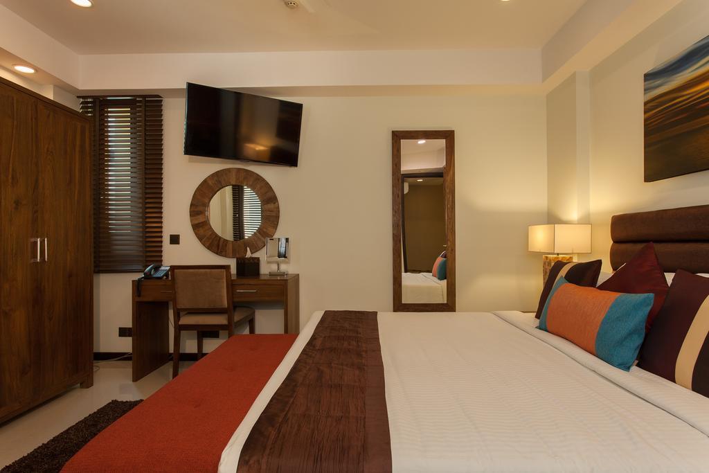 Deluxe Double or Twin Room (Free Return Airport Transfer, 10% off on Food & Beverage and Complimentary Gym Access),231627346:JPEG
