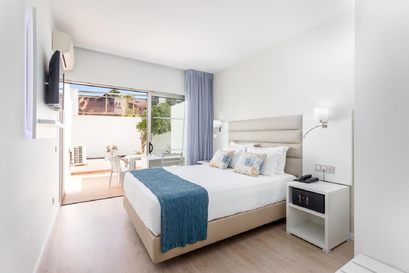 Double Room - Lower Floor