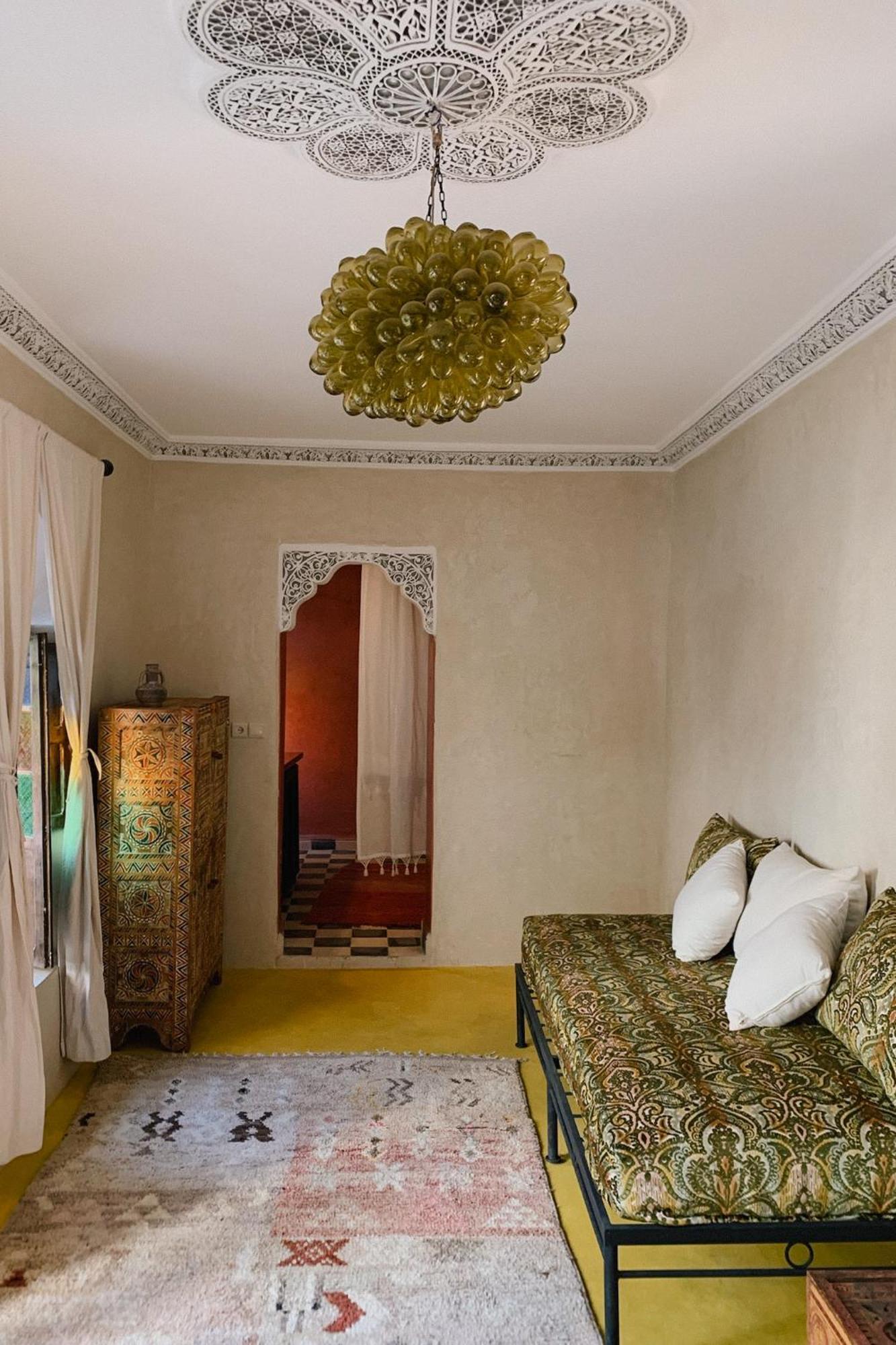 Deluxe King Room,1549816741:JPEG