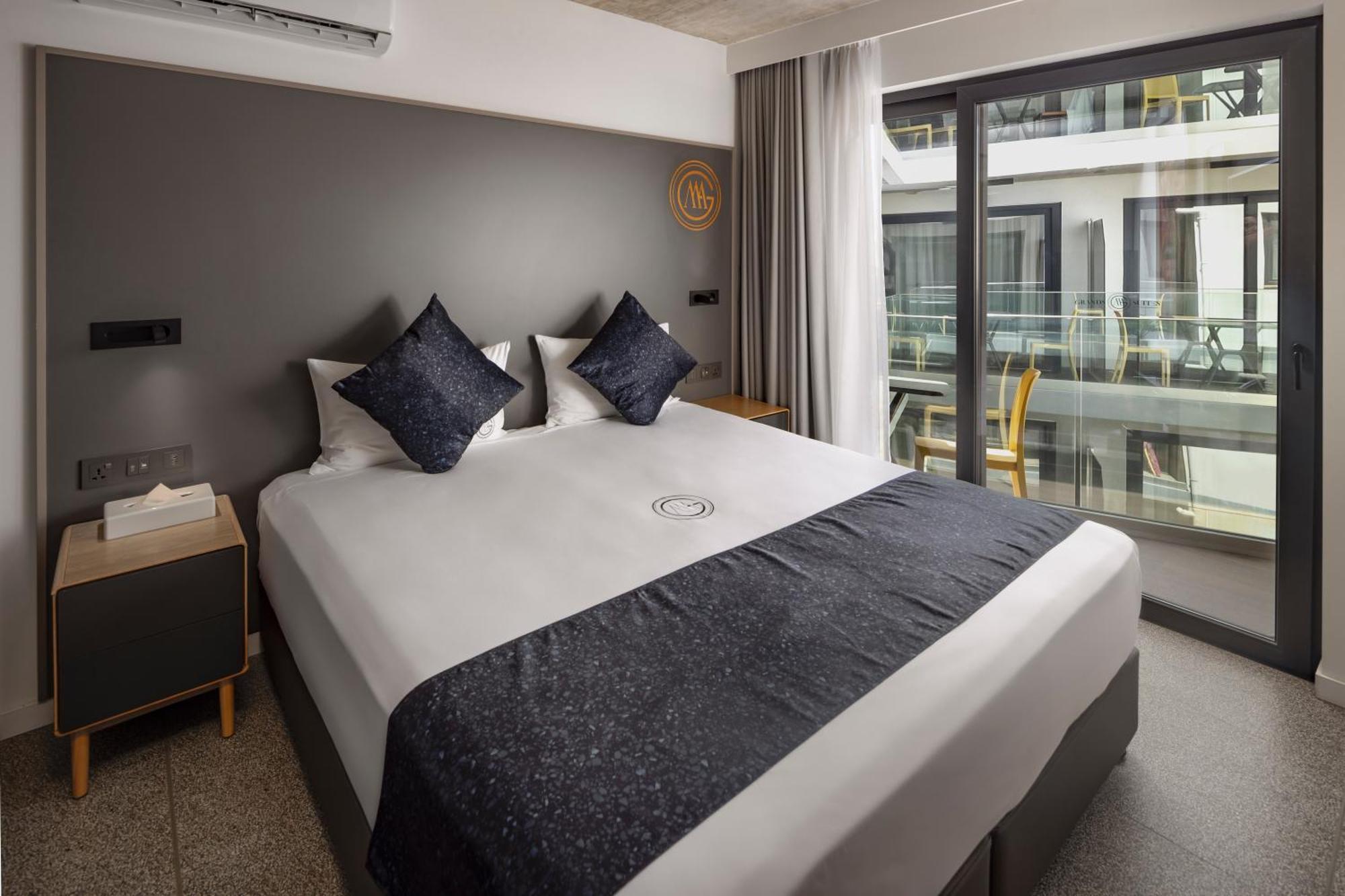 One-Bedroom Suite