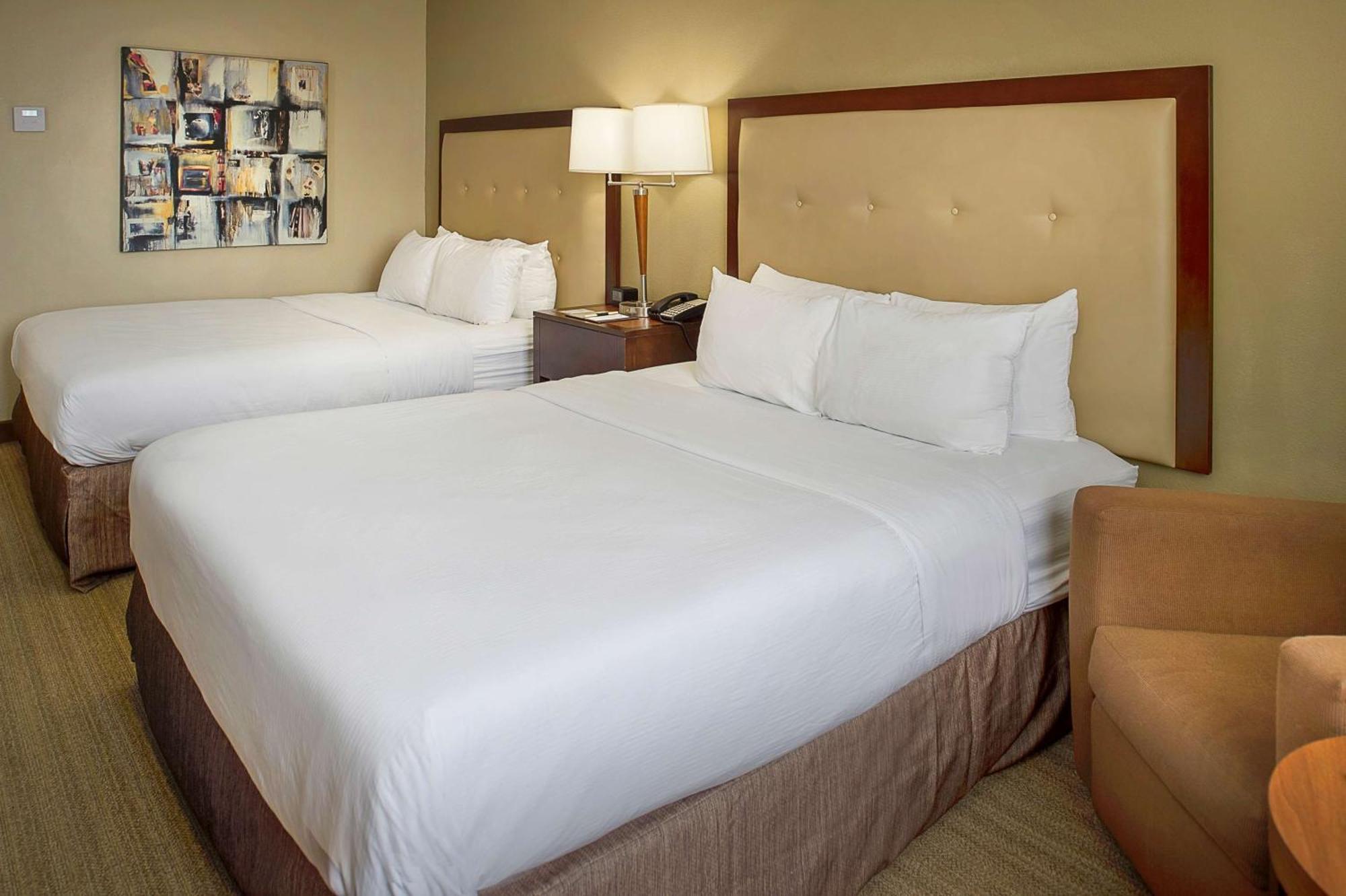 Deluxe Queen Room with Two Queen Beds,1551475159:JPEG