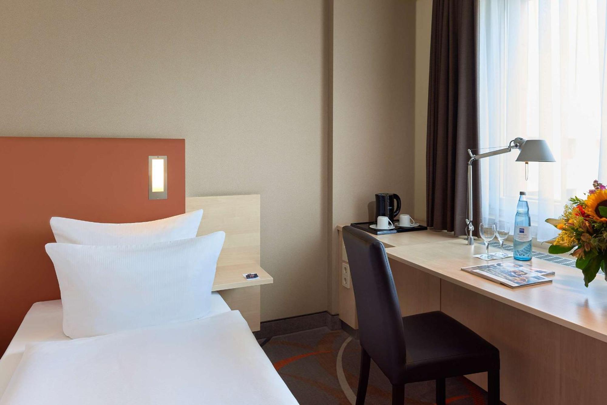 Superior Double or Twin Room,1554083086:JPEG