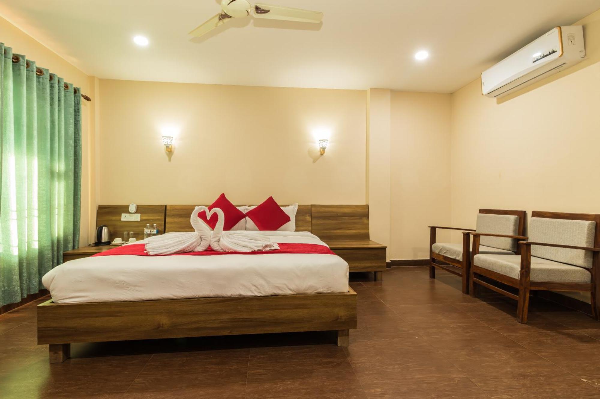 Deluxe King Room