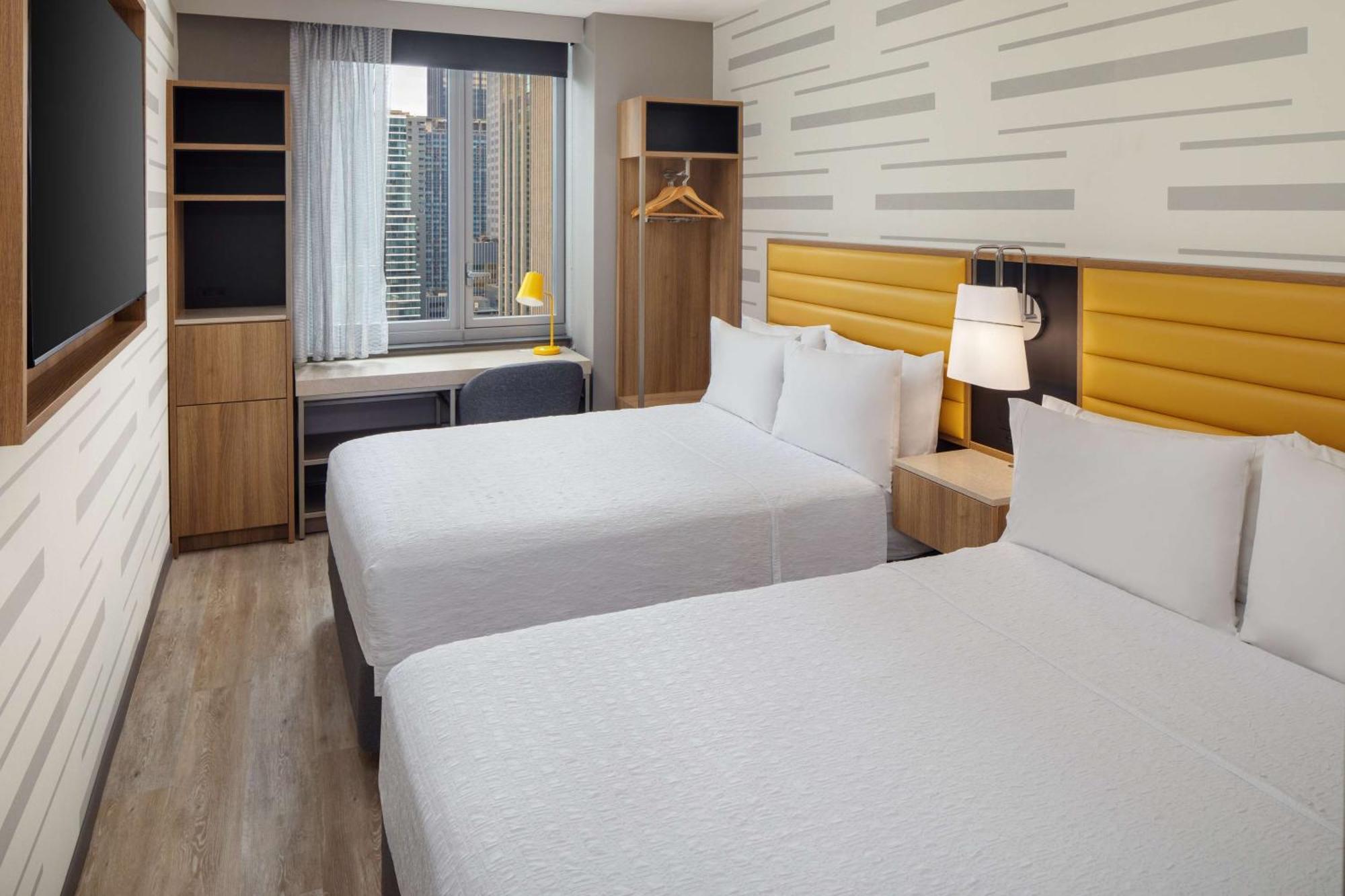 Doppelzimmer mit Stadtblick