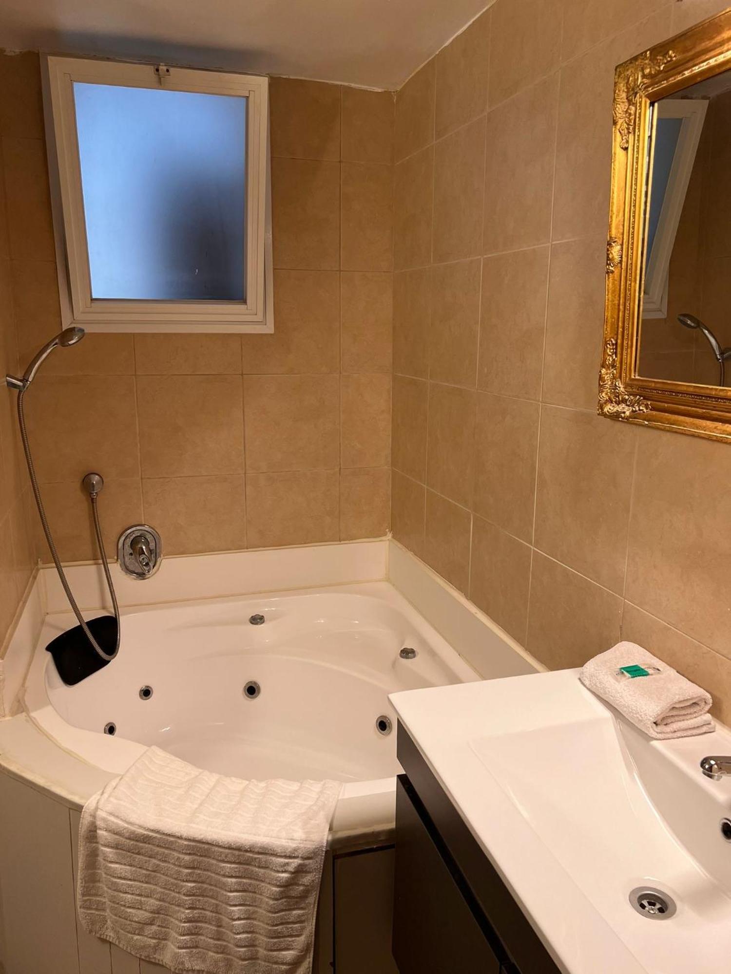 King Room Spa Bath Balcony,1606550492:JPEG