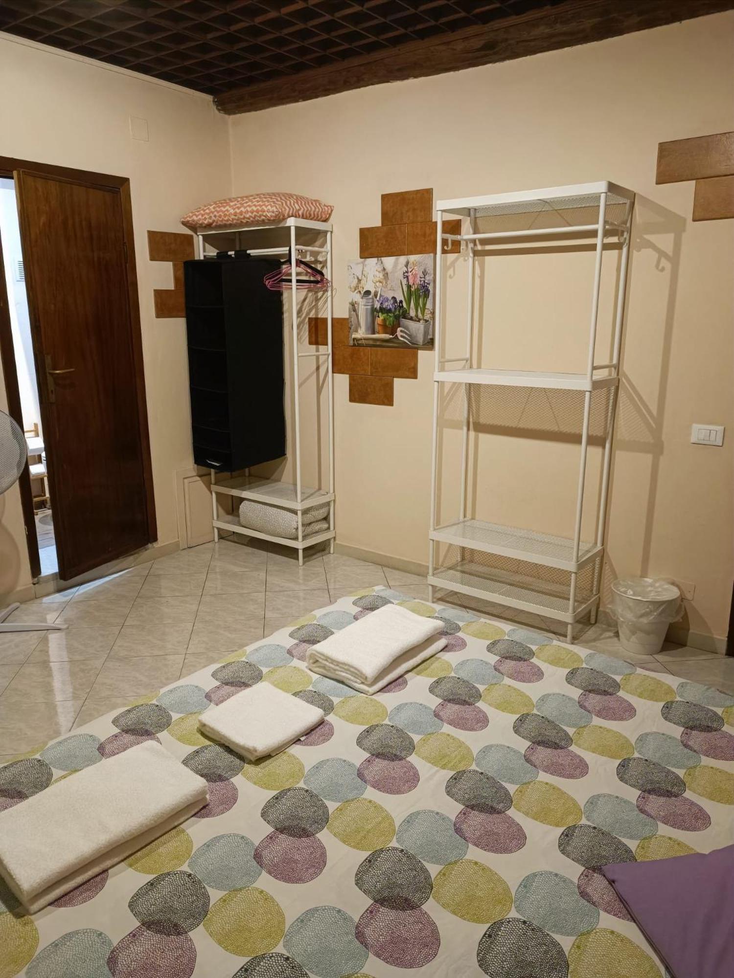 Double or Twin Room Private Bathroom