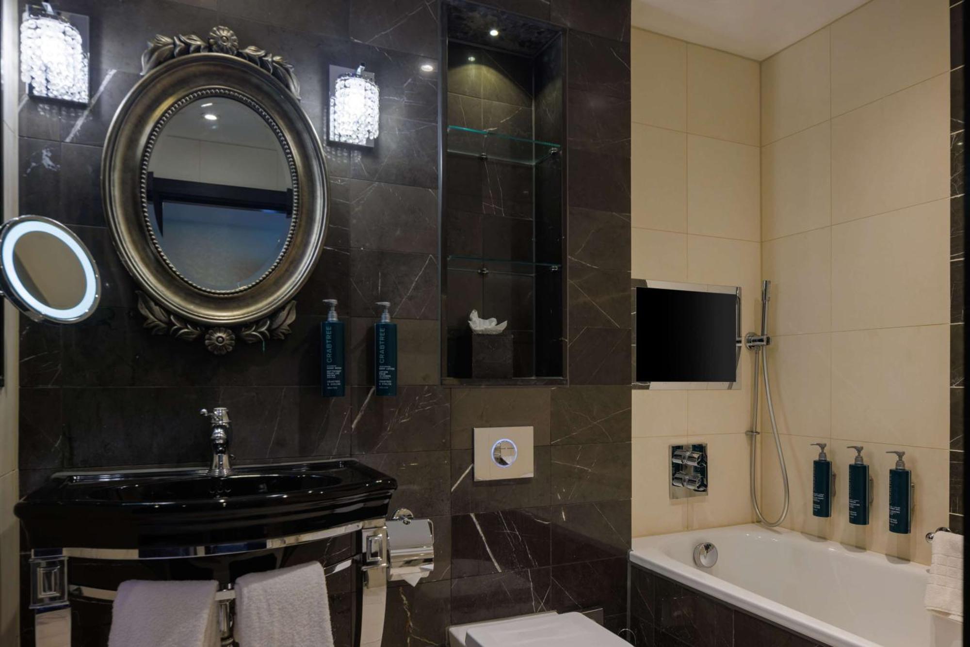 Quarto Deluxe com Cama King-size e Vista