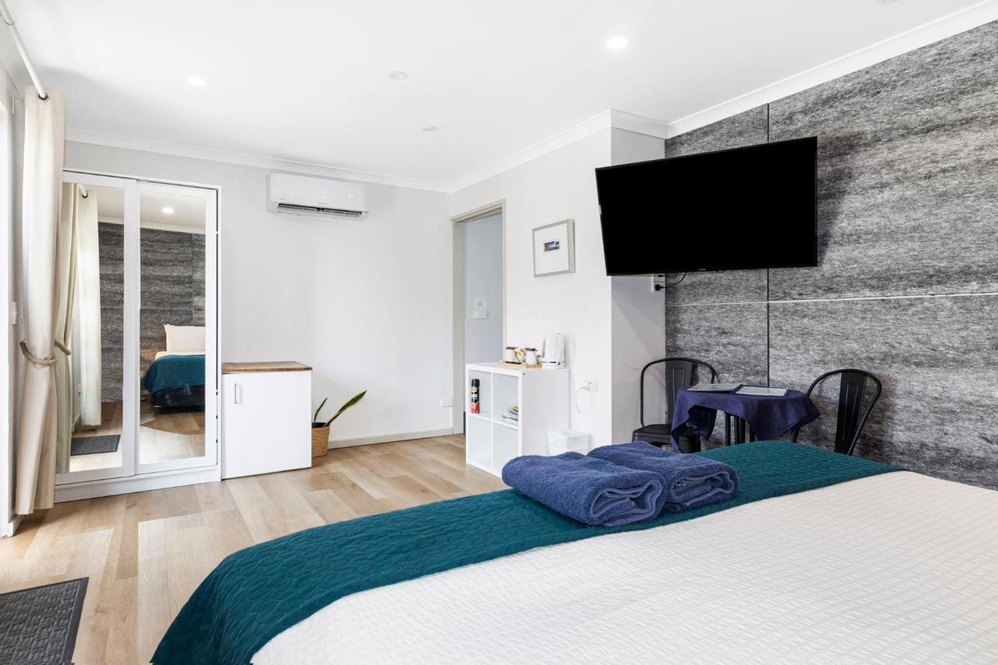 King Room - Disability Access