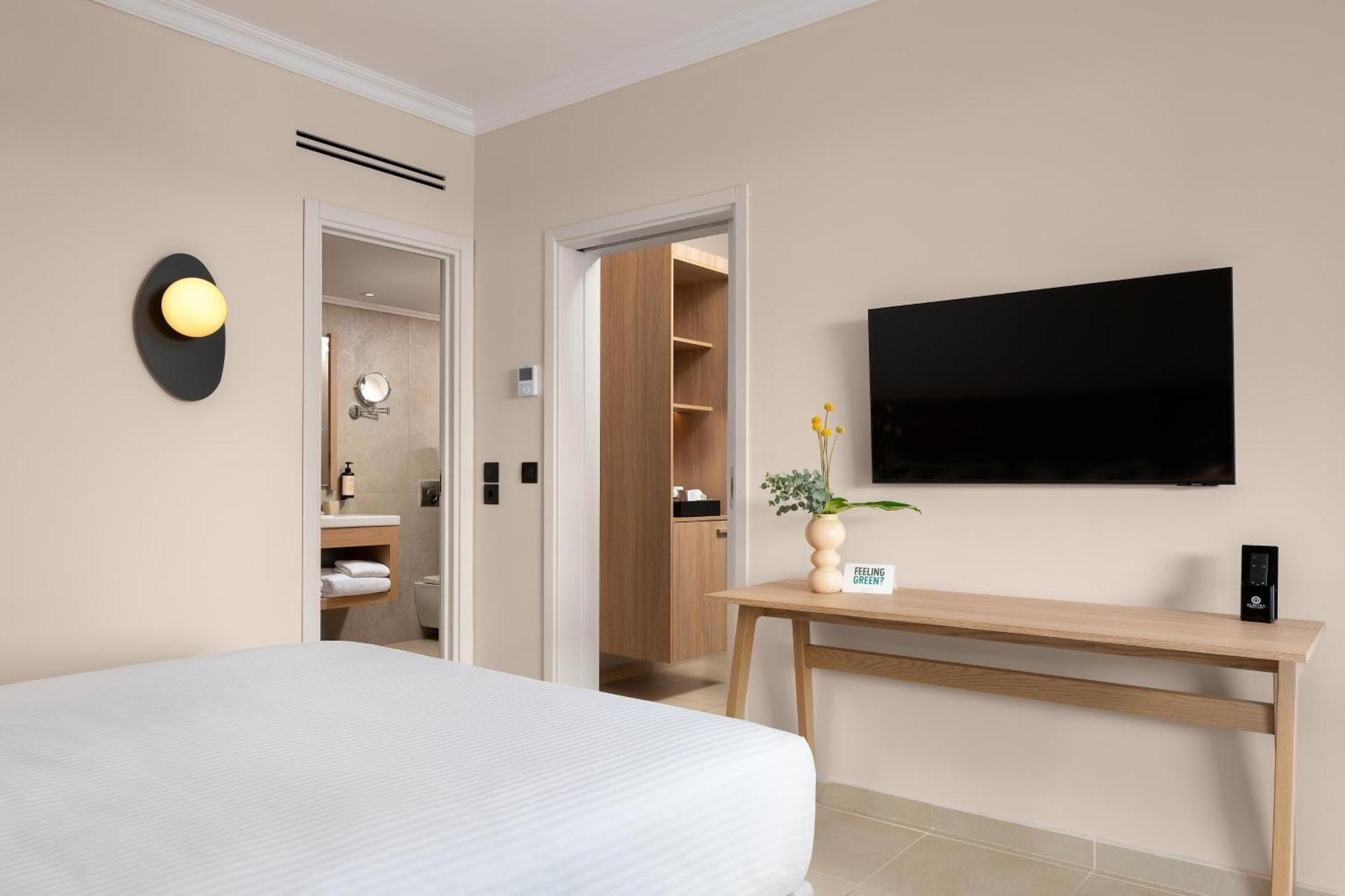 Executive Suite mit Poolblick