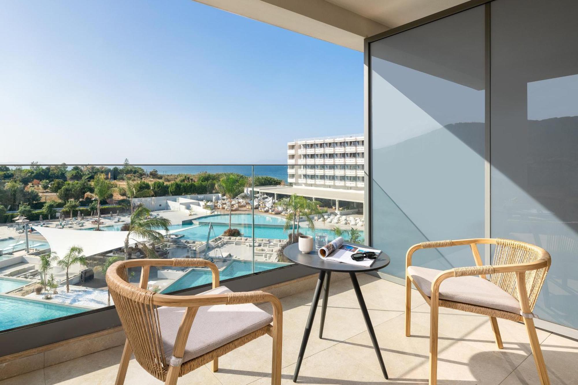 Executive Junior Suite mit Poolblick