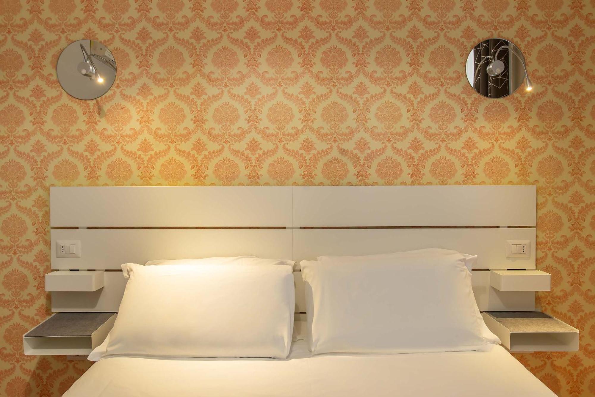 Large Double Room,1623779416:JPEG