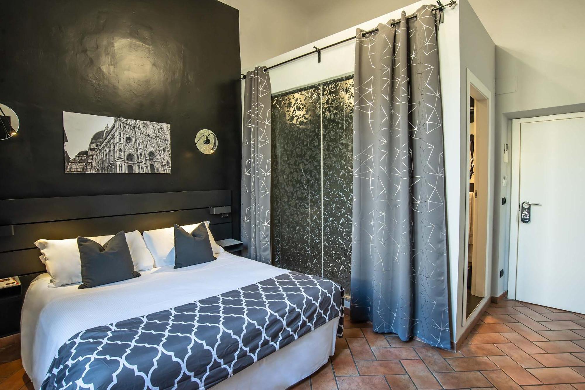 Large Double Room,1623779426:JPEG