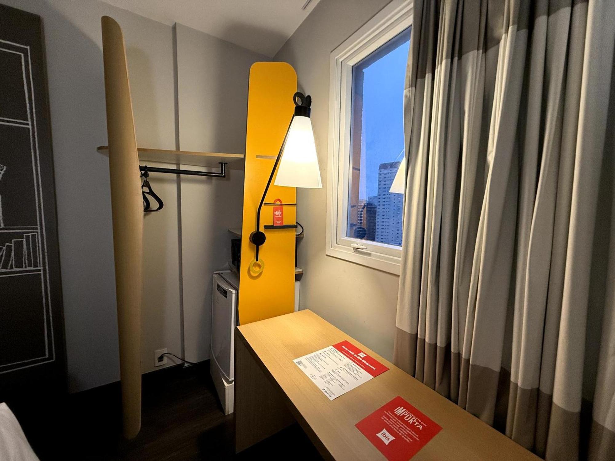 Quarto Duplo Standard