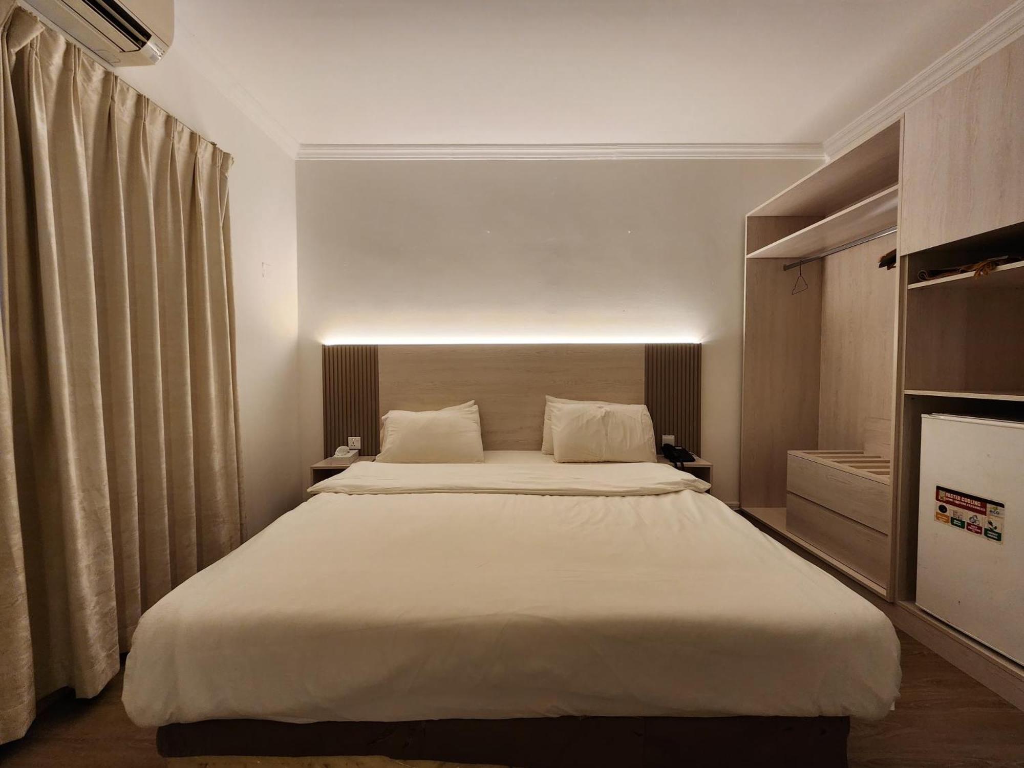 King Room