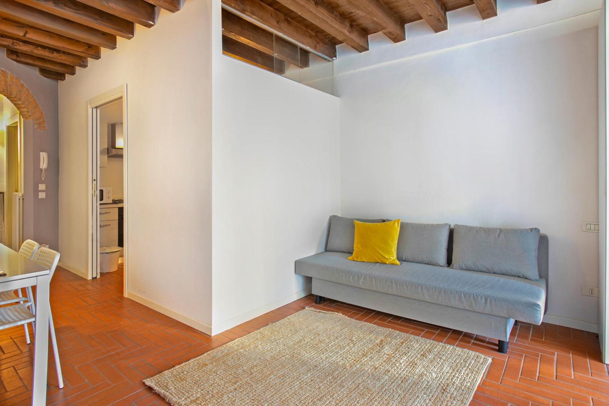 Studio Apartment