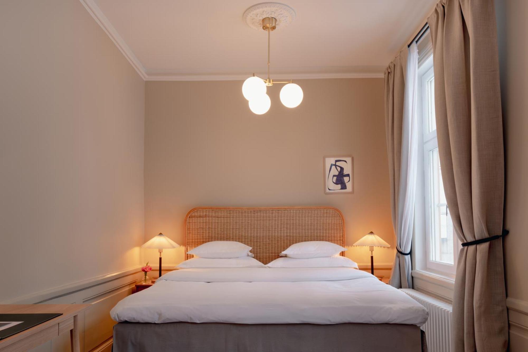 Habitación Superior con vistas al parque - 1 cama extragrande