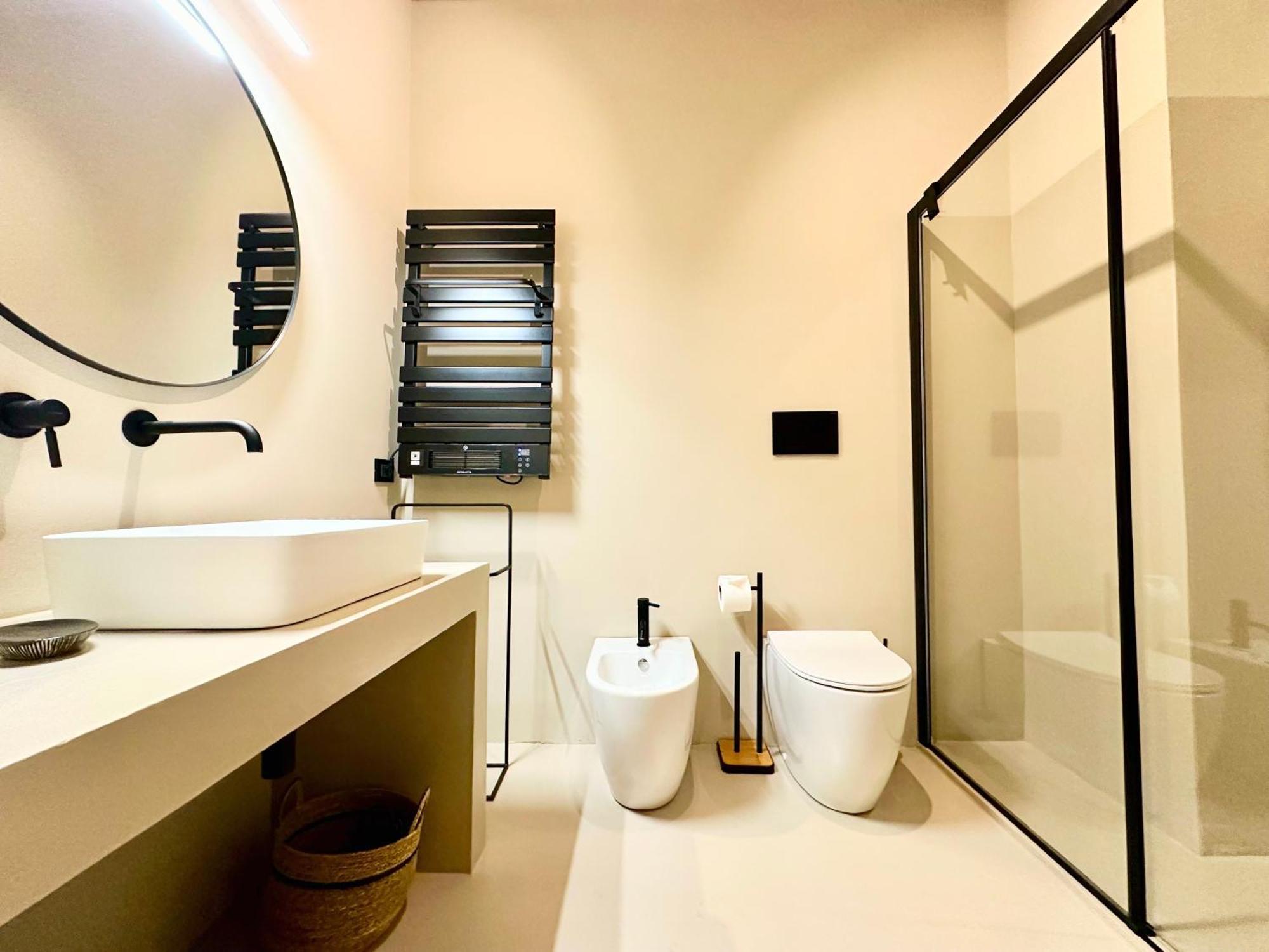 Double Room,1639509908:JPEG