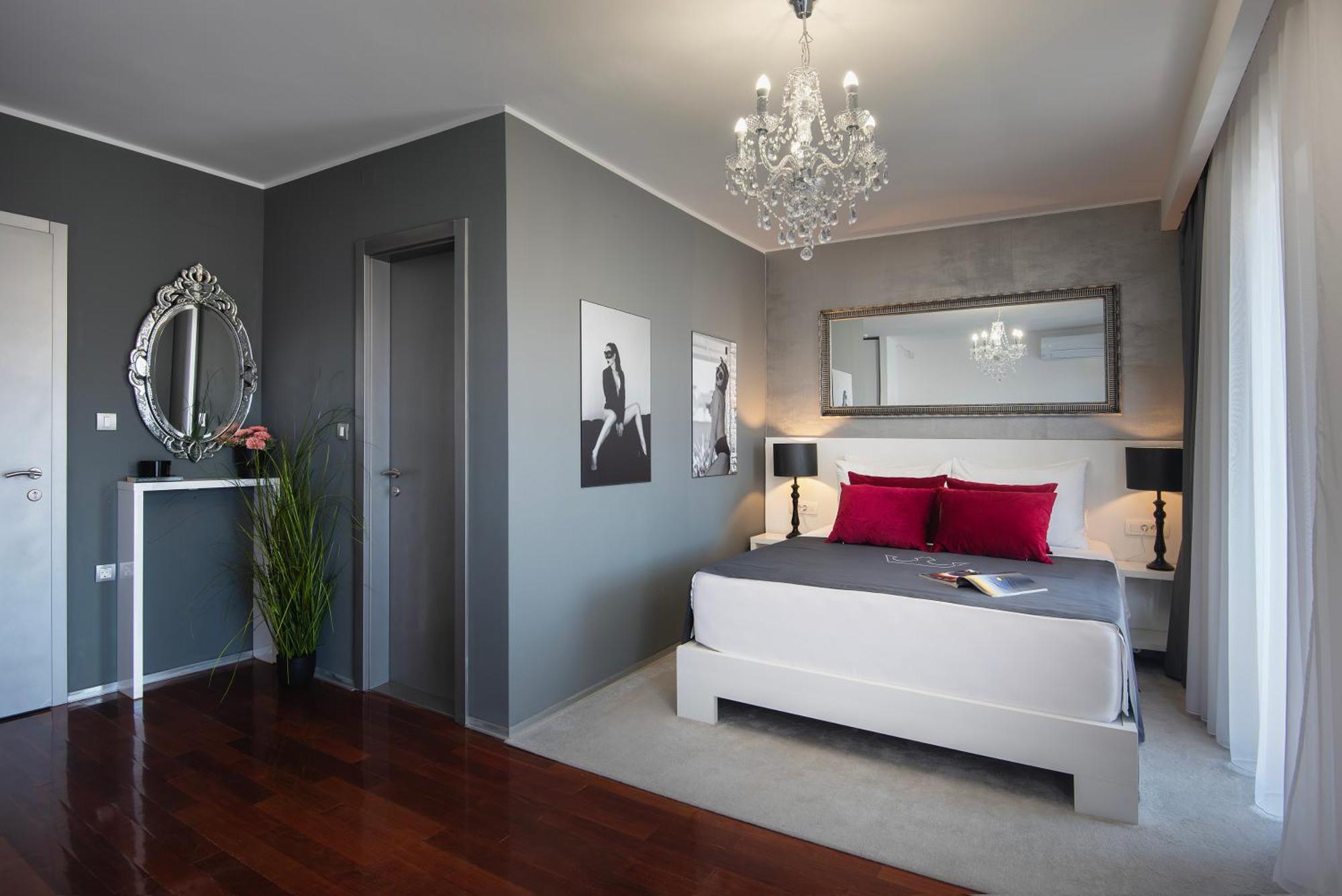 Double Room,1639583638:JPEG