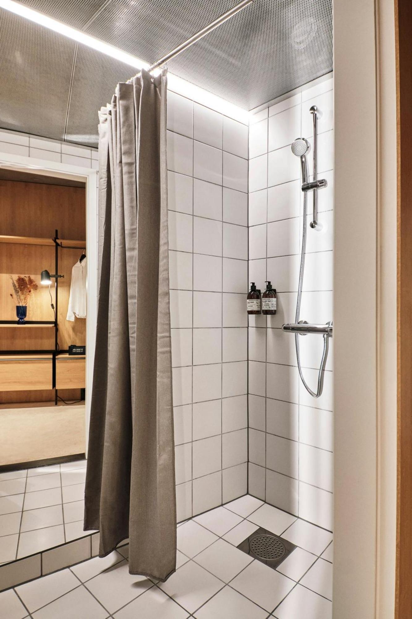 Comfort Studio with Queen Wall Bed and Balcony