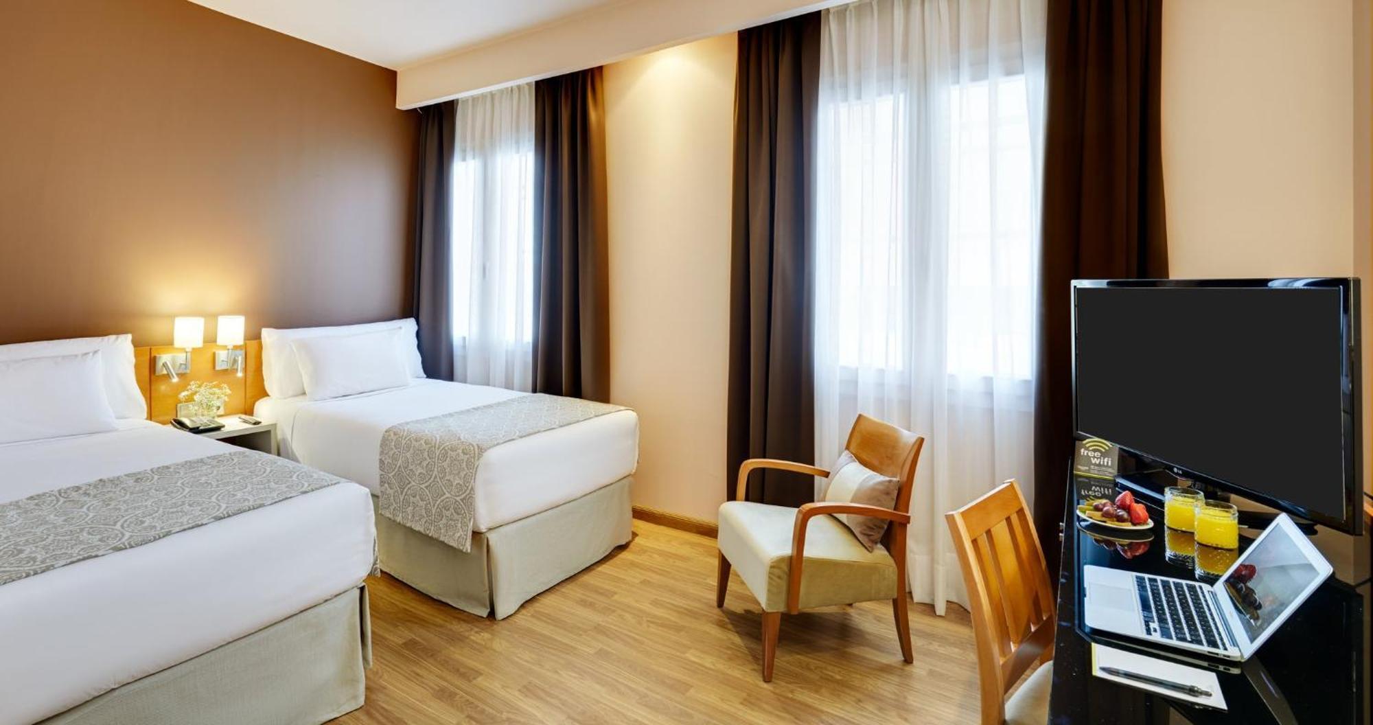 Twin Room,1670697858:JPEG