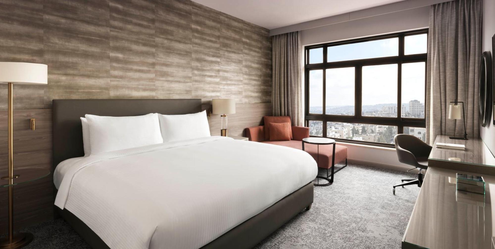 Premium King Room