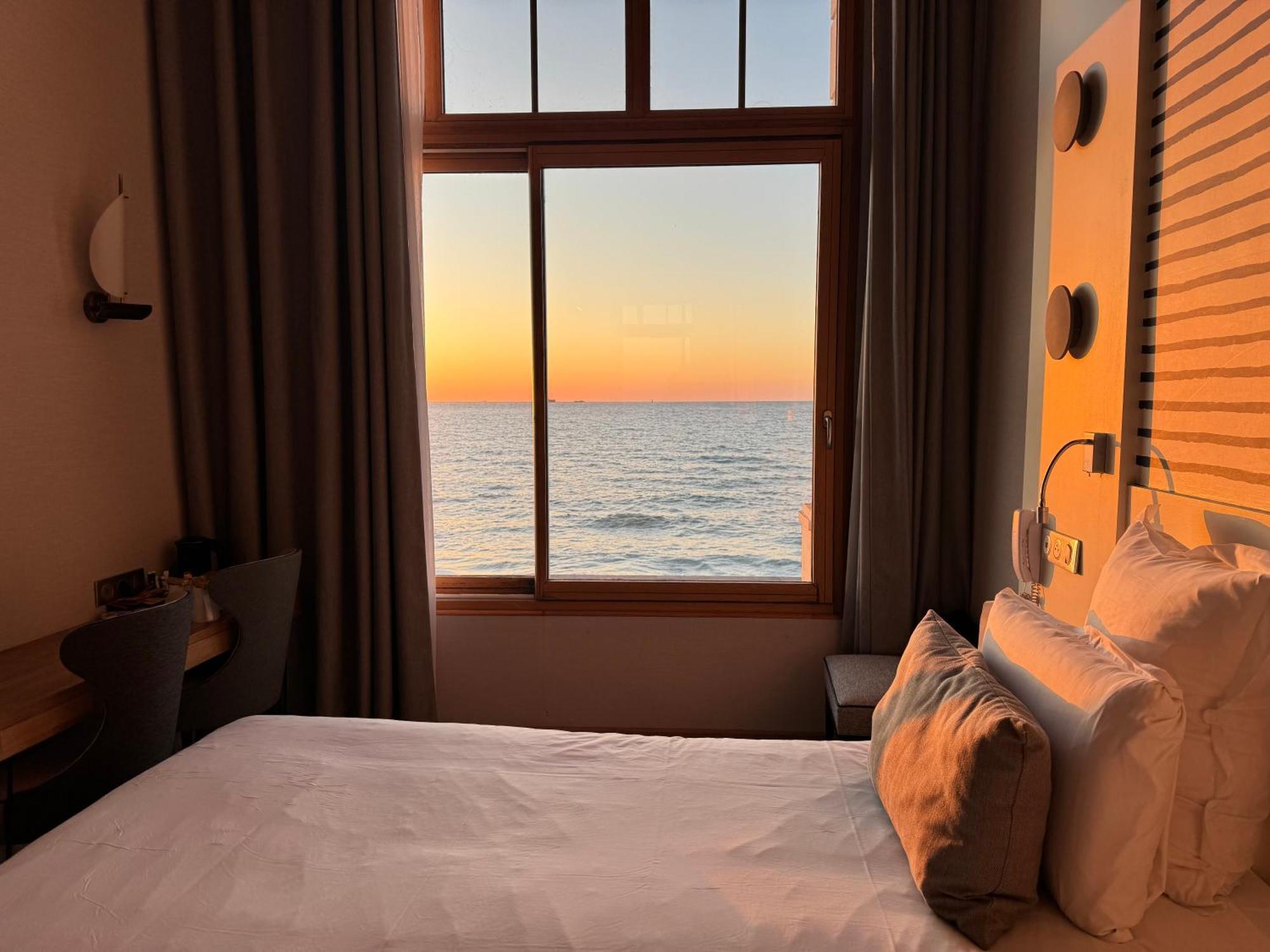 Apartment with Sea View (5 People)