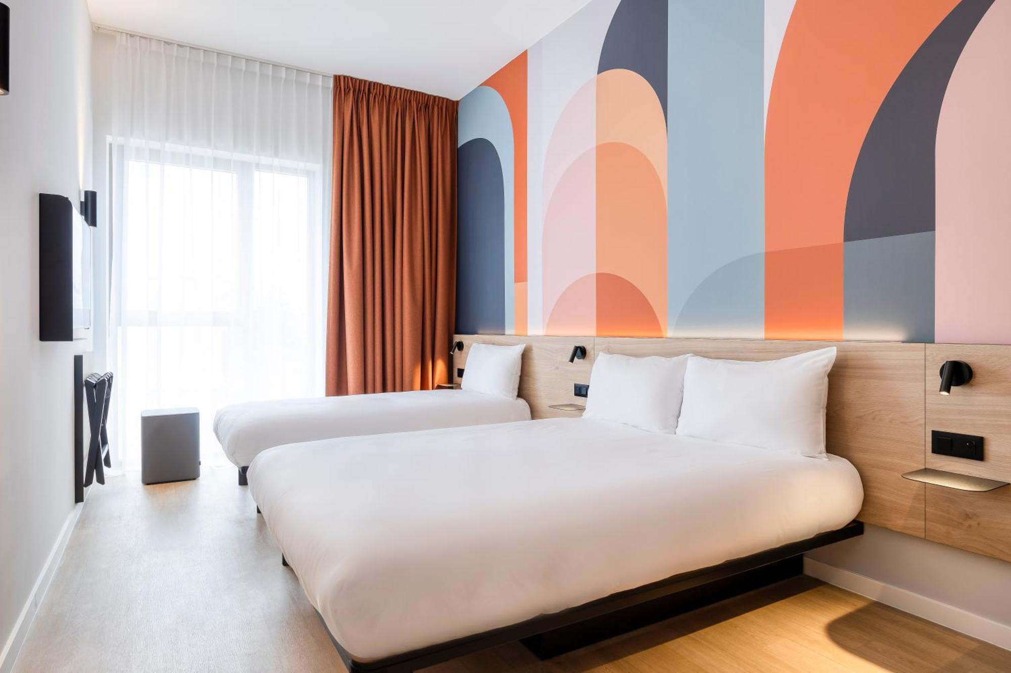 Triple Room,1688783036:JPEG