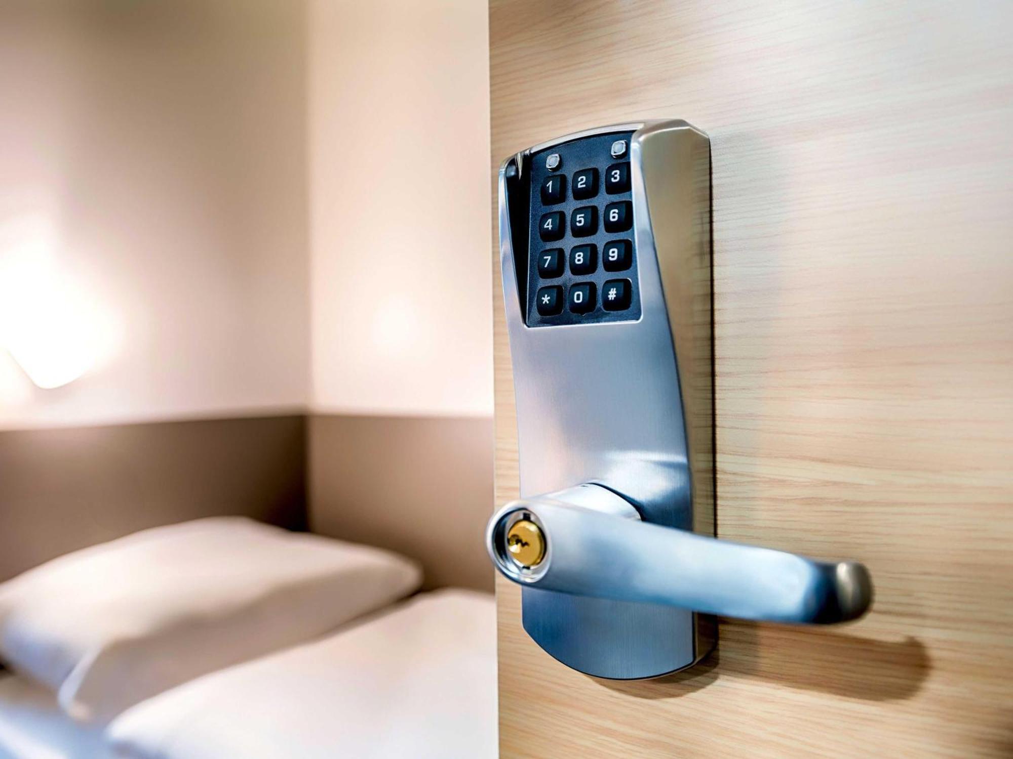 Twin Room,1696629320:JPEG