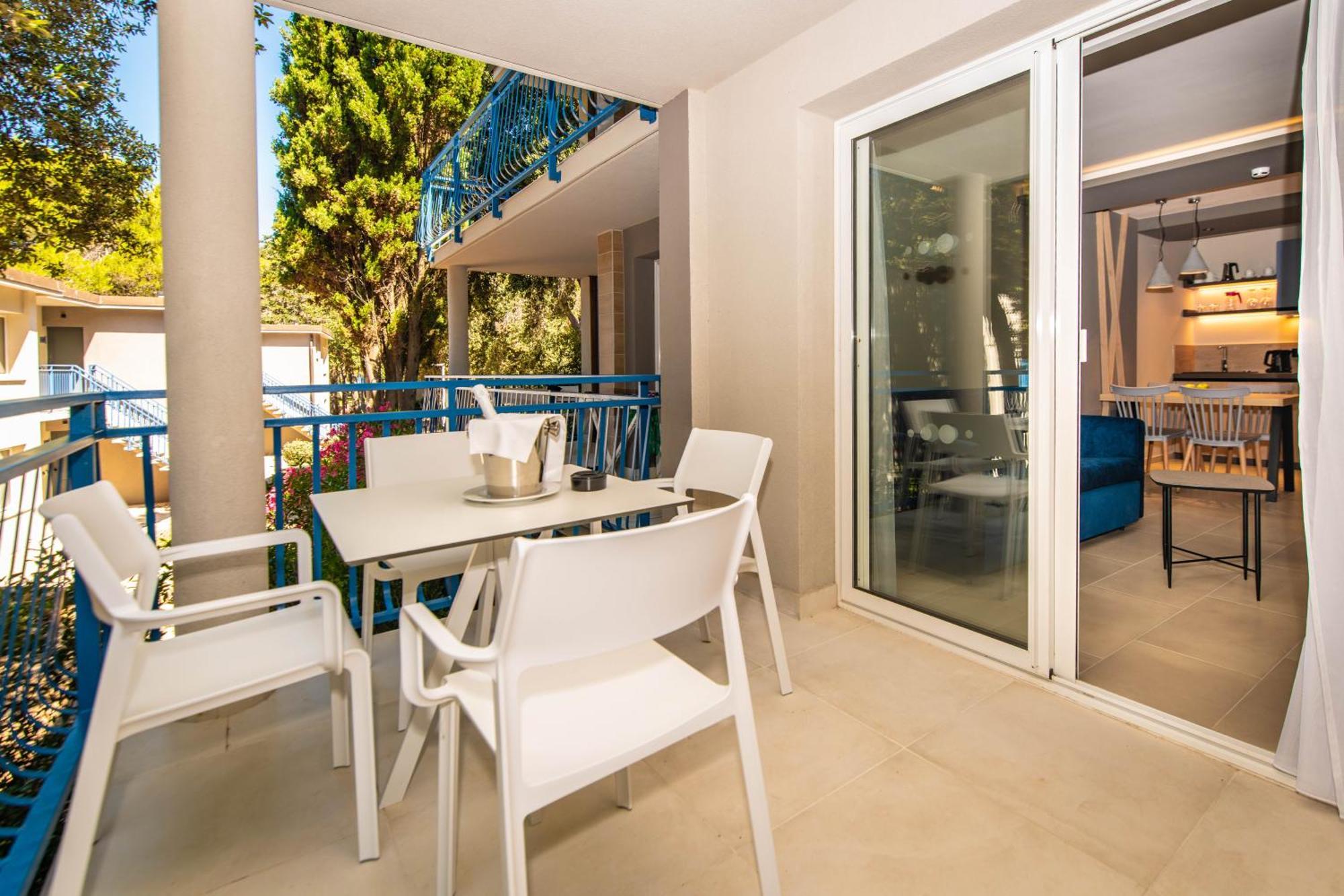 One-Bedroom Apartment Balcony