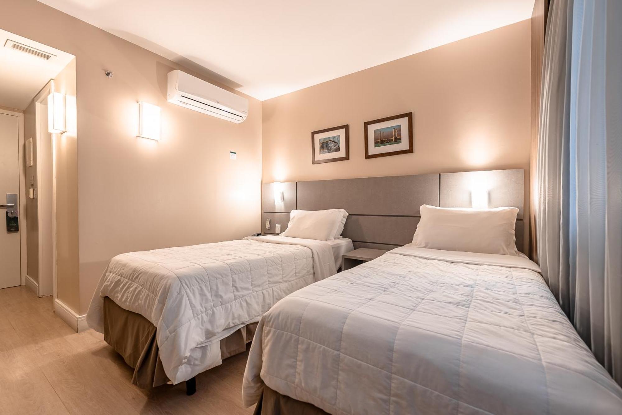 Deluxe Tweepersoonskamer met 2 Aparte Bedden