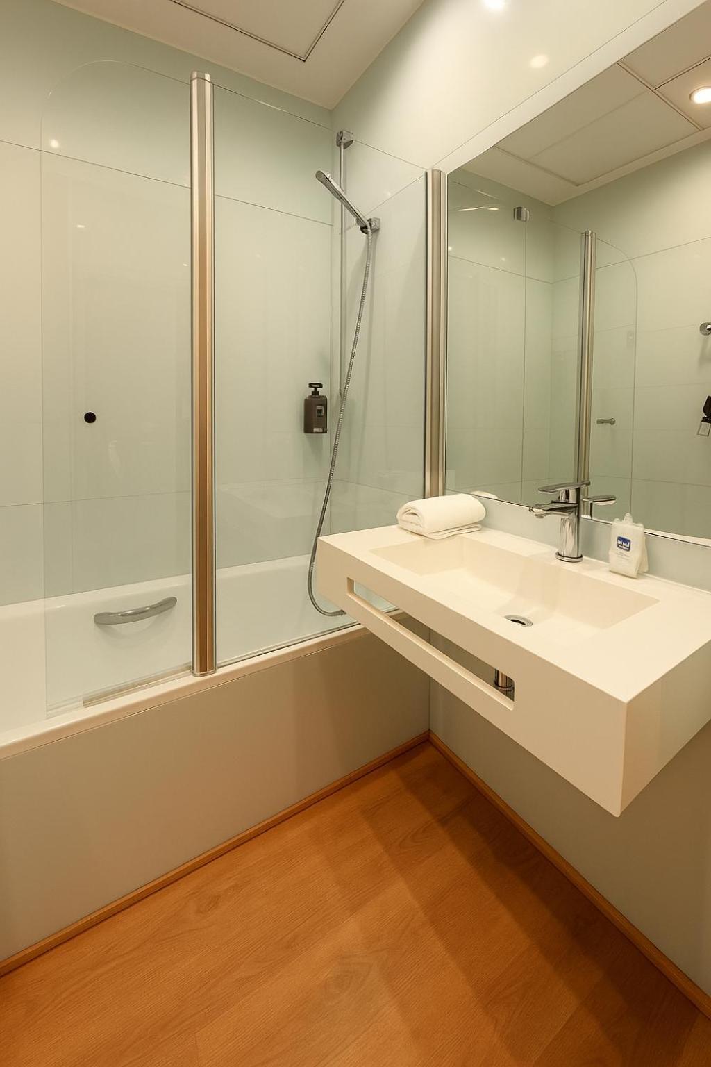 Economy Twin Room