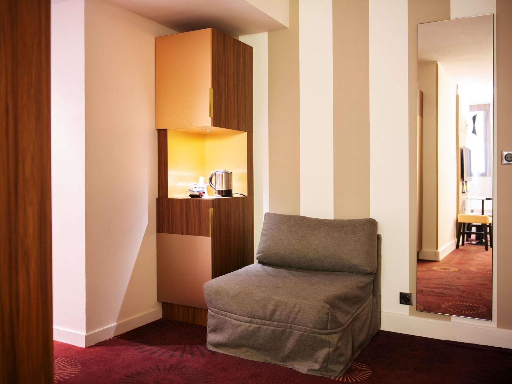 Classic Kamer met 1 Tweepersoonsbed en 1 Eenpersoons Slaapbank