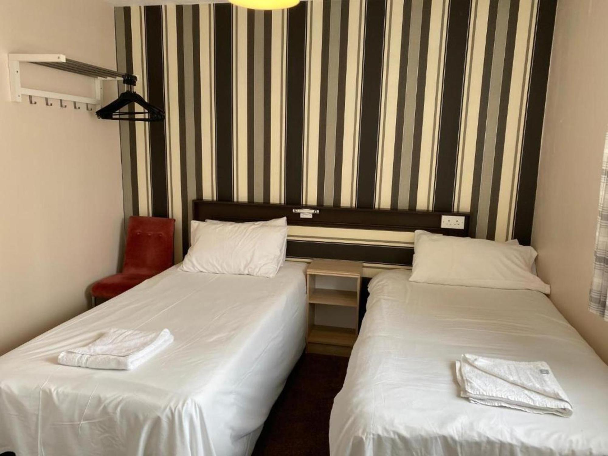 Standard Twin Room,1705483234:JPEG