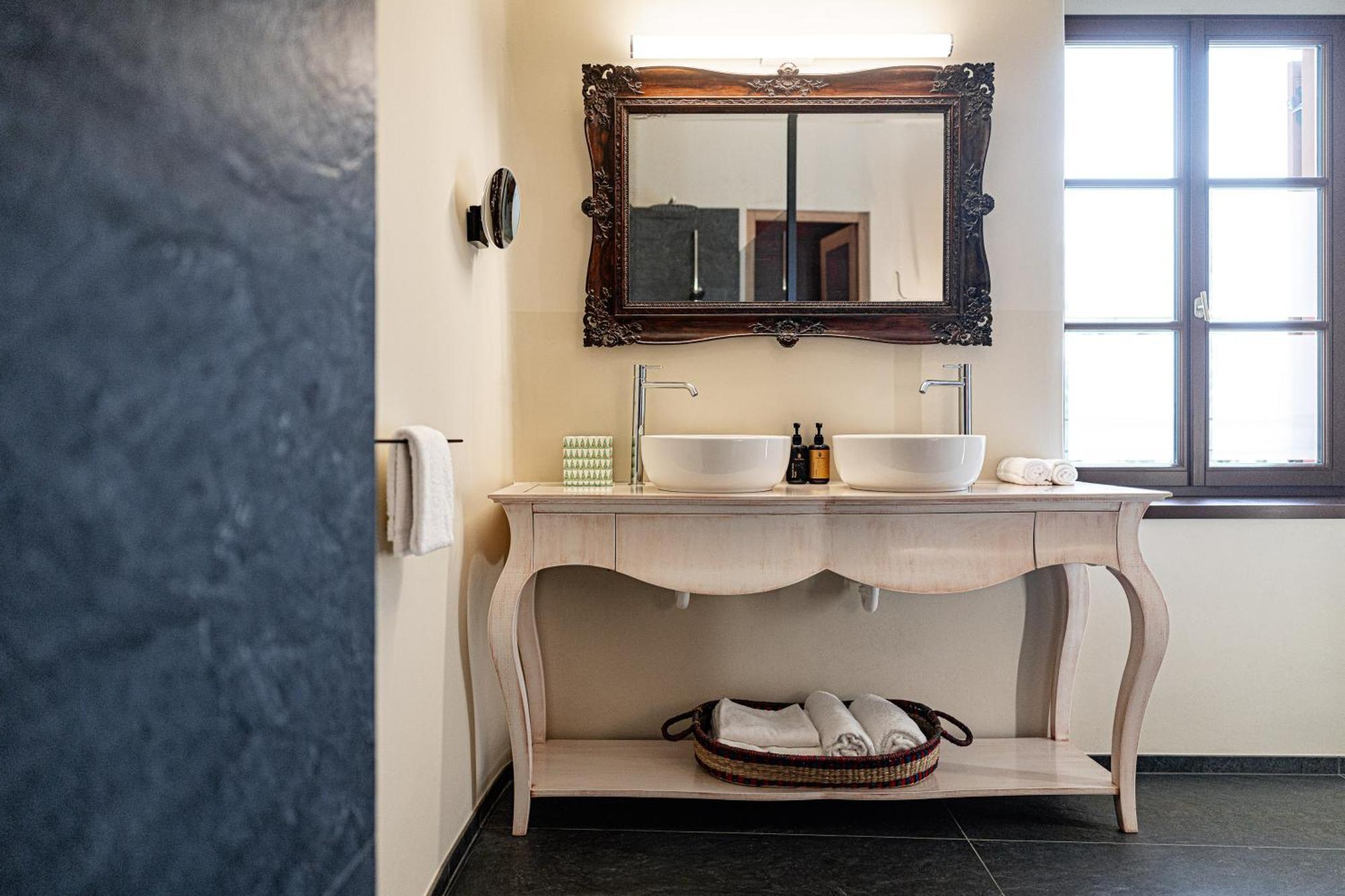 Junior Suite,1708577700:JPEG