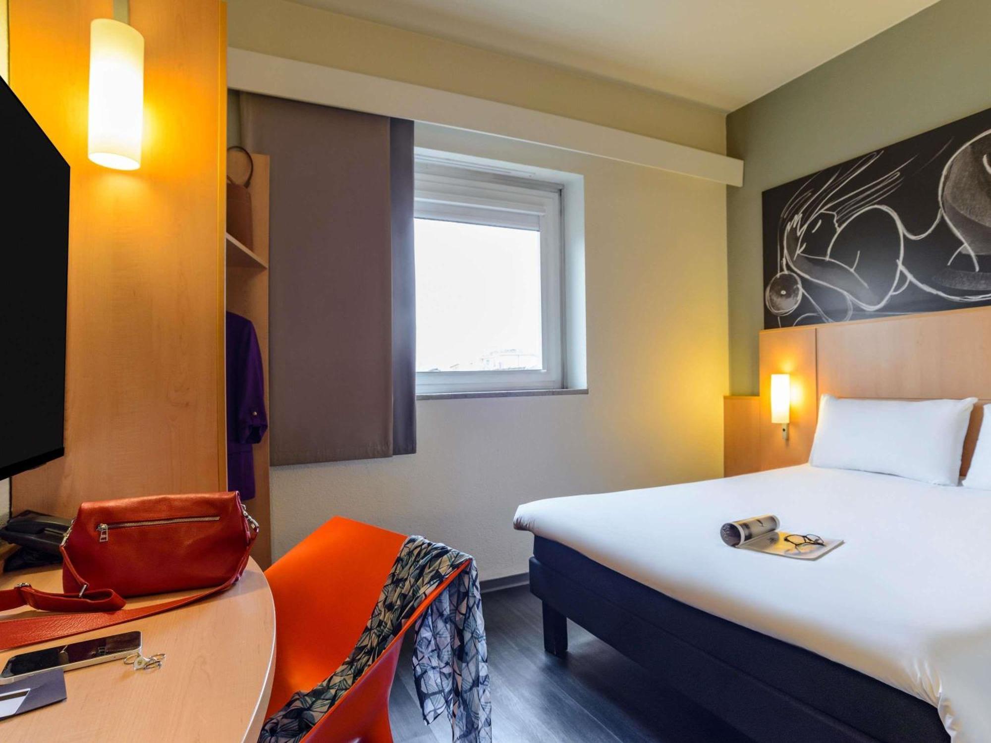 Standard Double Room,1716987305:JPEG
