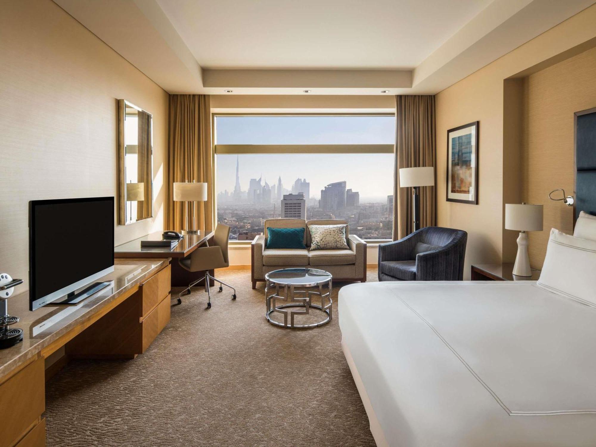 Deluxe Room King City View,1730067750:JPEG