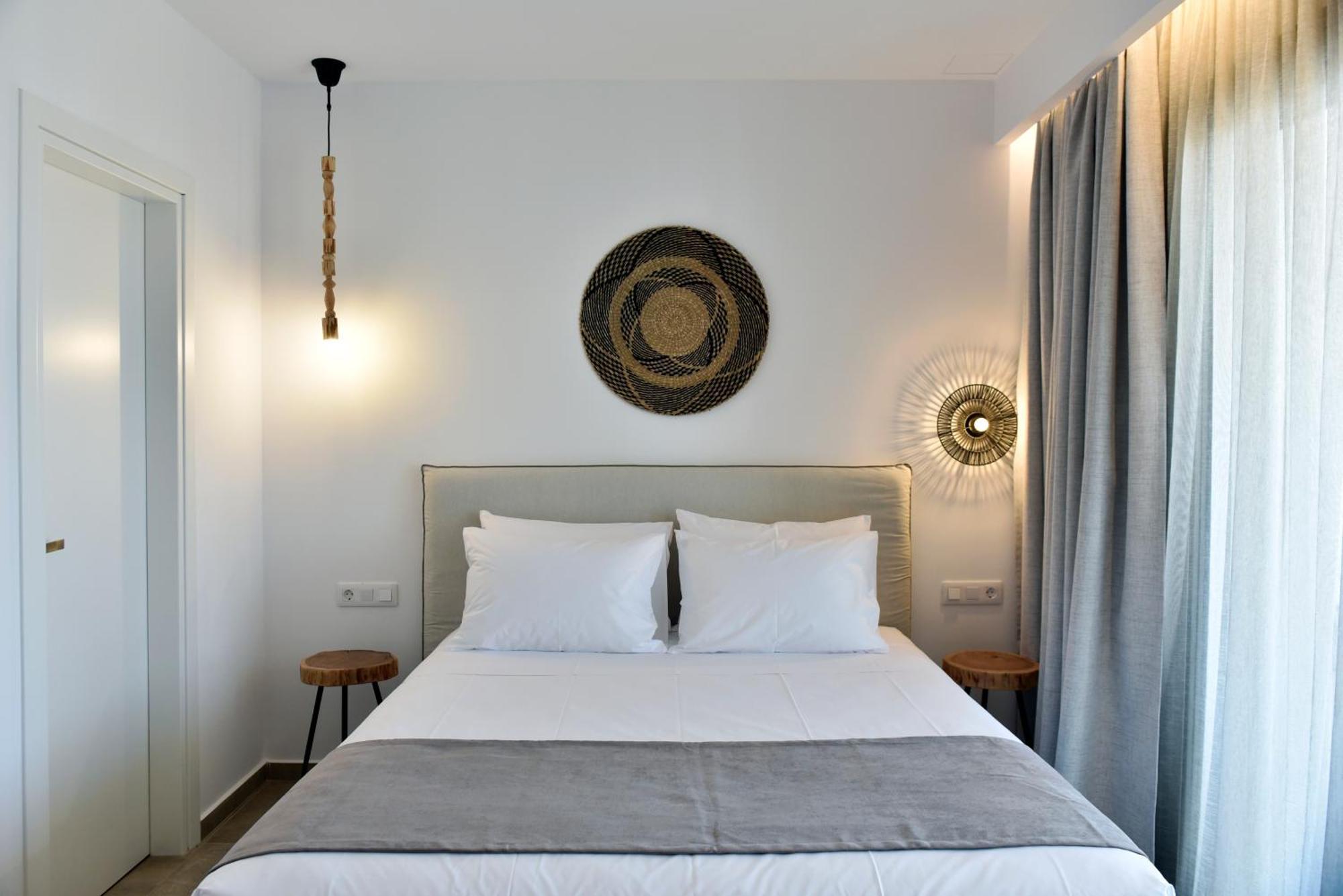 Double Room with Balcony and Sea View