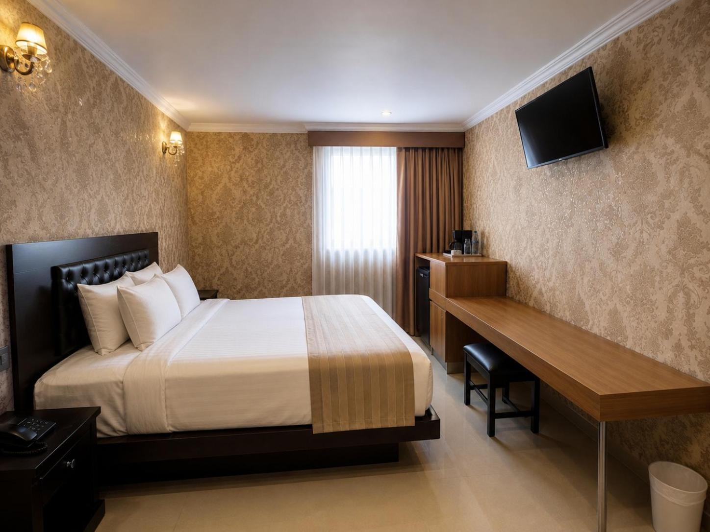 Standard King Room
