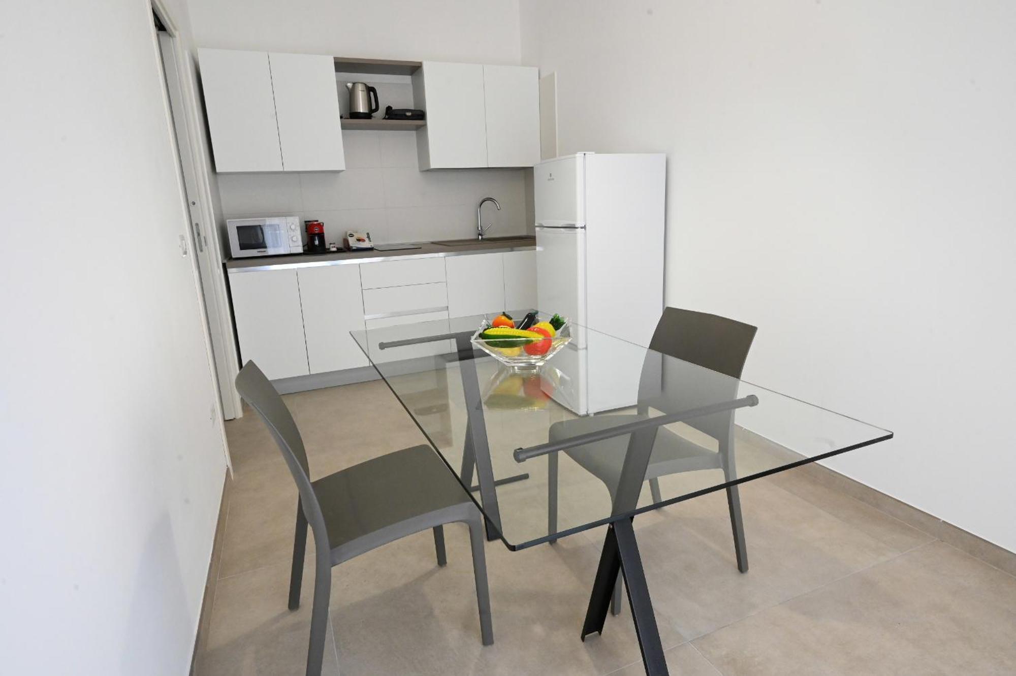 Deluxe One-Bedroom Apartment City View,1772669720:JPEG