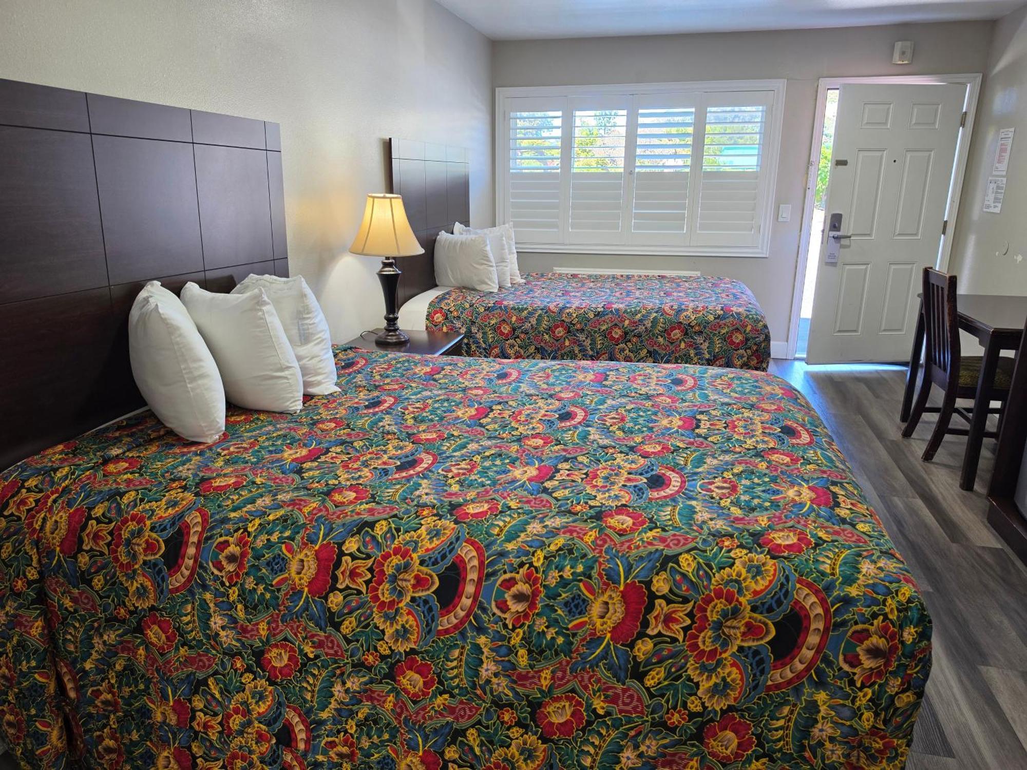 Standard Queen Room with Two Queen Beds