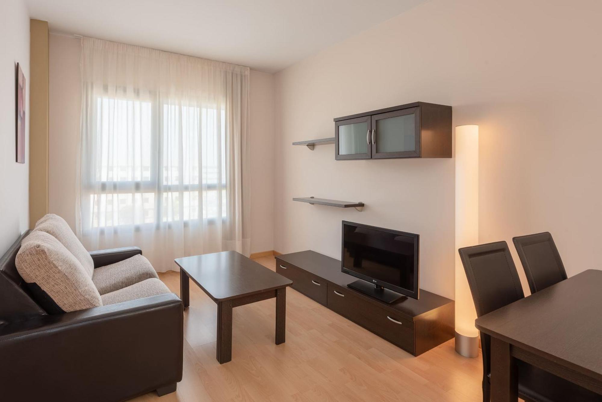 Junior Suite,1774487763:JPEG