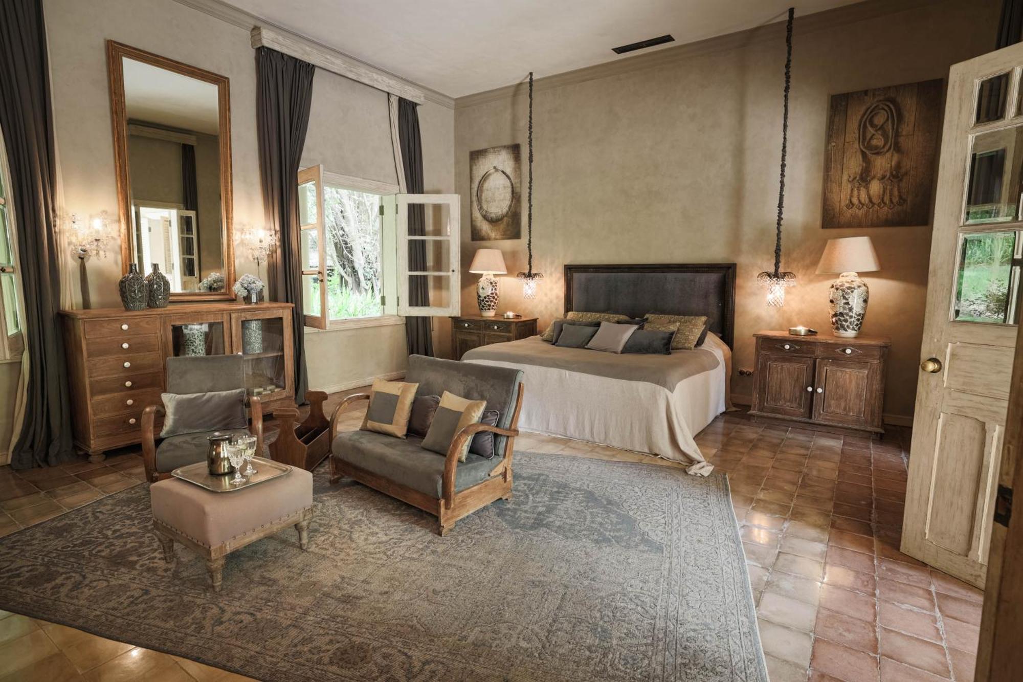 Signature Suite Complimentary Afternoon Tea