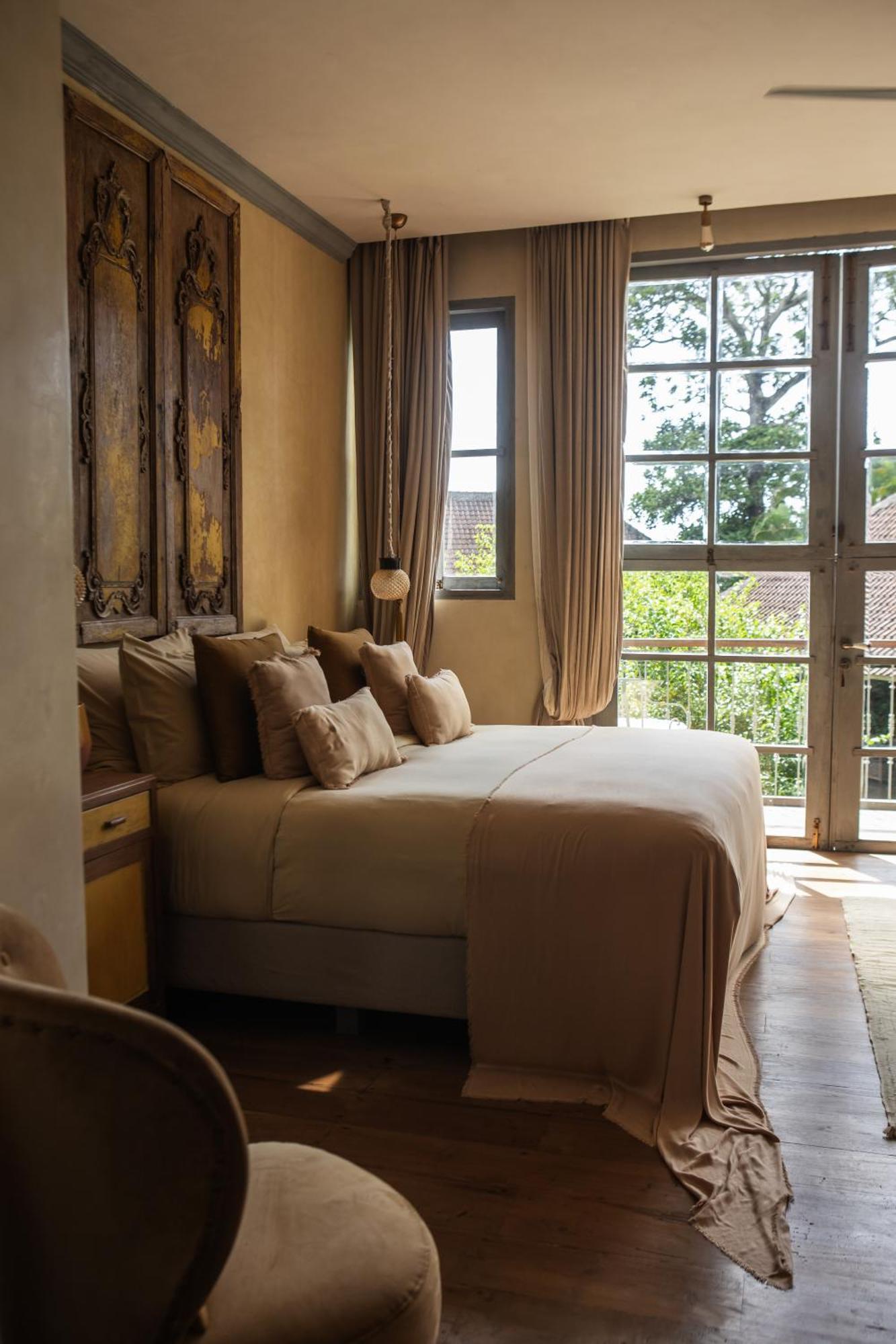 Heritage Suite Complimentary Afternoon Tea