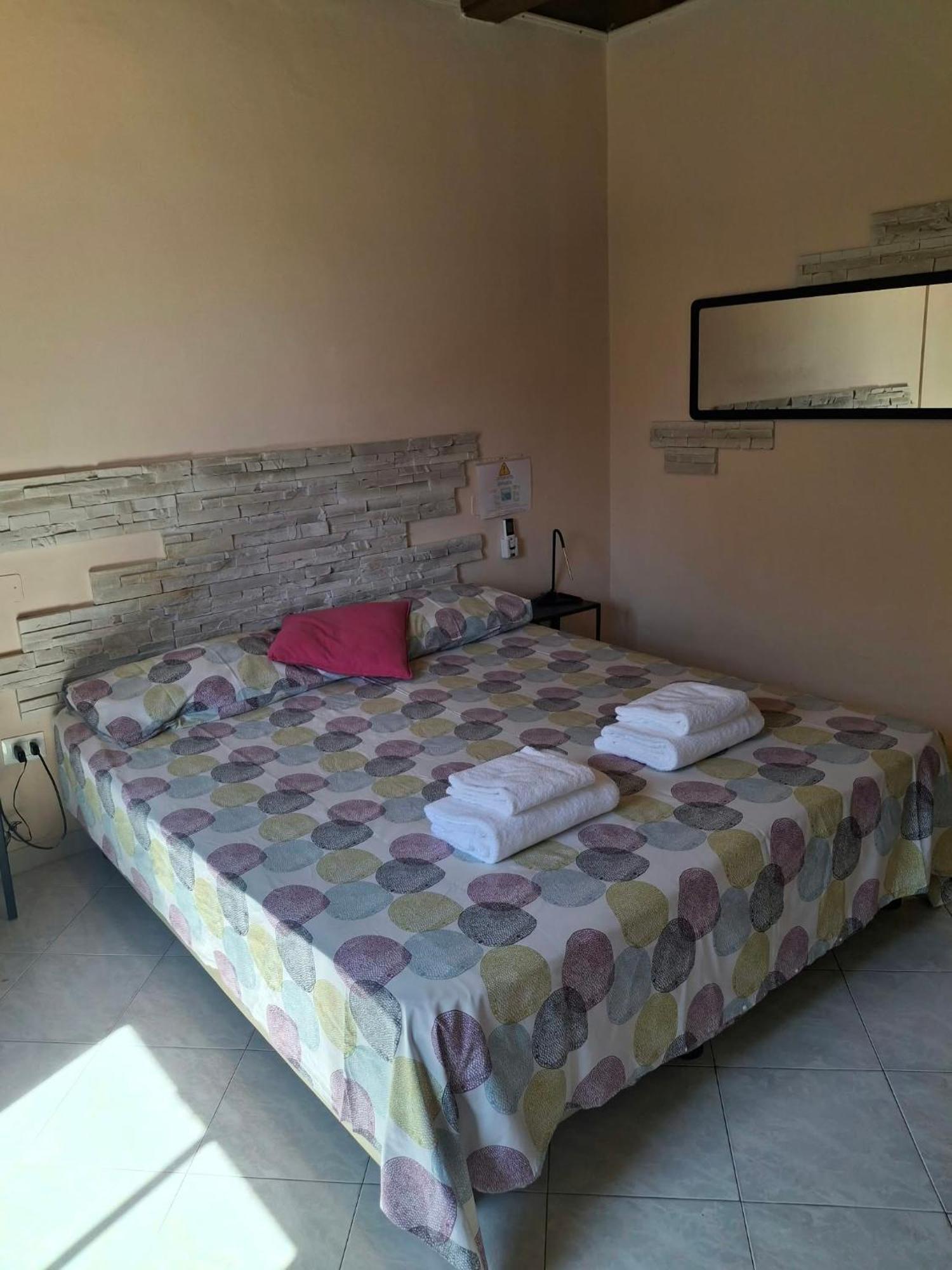 Double Room Private External Bathroom
