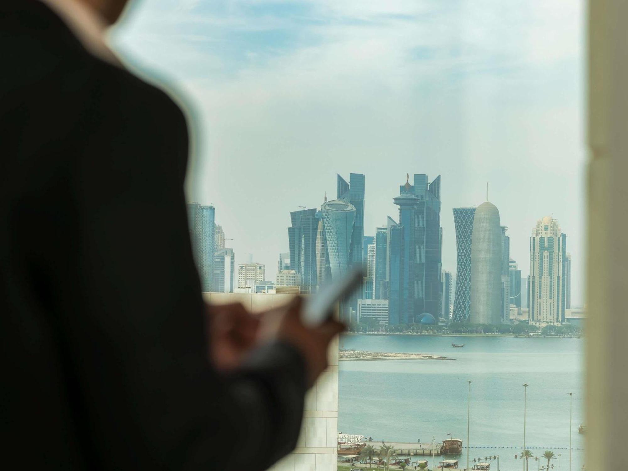 Superior King Room Corniche View