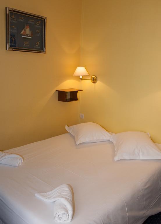 Double Room with Toilets on the Landing